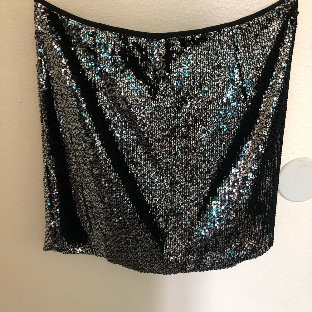 Sequence mini skirt